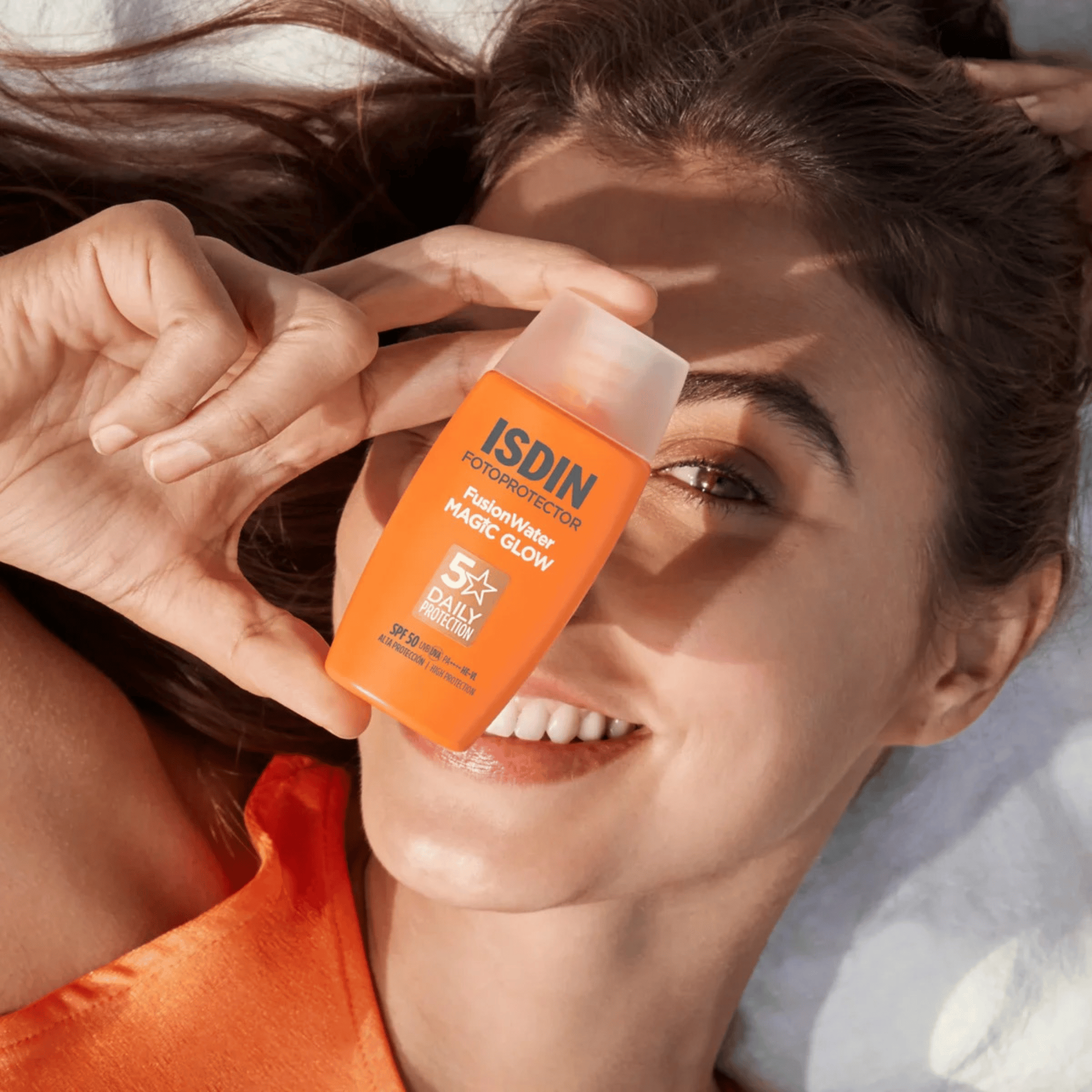 ISDIN Fusion Water MAGIC GLOW SPF 50 50ml - La Grande Para